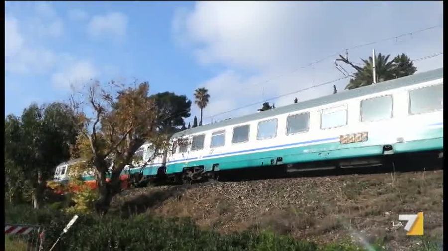 Treno Deragliato Ad Andora Cominciate Operazioni Di Smantellamento