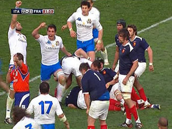 TG La7 Video 12 03 2011 RUGBY L ITALIA FA META CONTRO LA