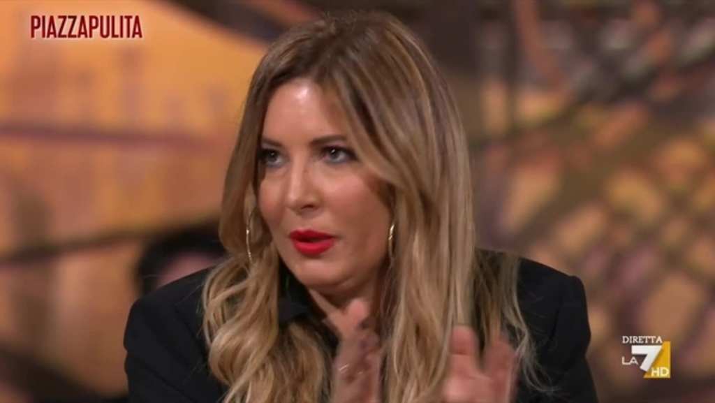 Selvaggia Lucarelli sulla violenza sui social: "Che cos'è una shit storm? Se io denunciassi, la ...