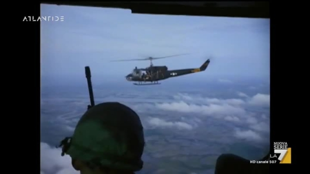 Vietnam Gli Elicotteri Huey Simbolo Di Morte E Salvezza