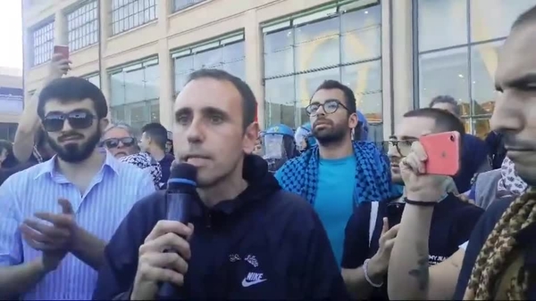 Tensione al Salone del Libro di Torino per i manifestanti pro Palestina