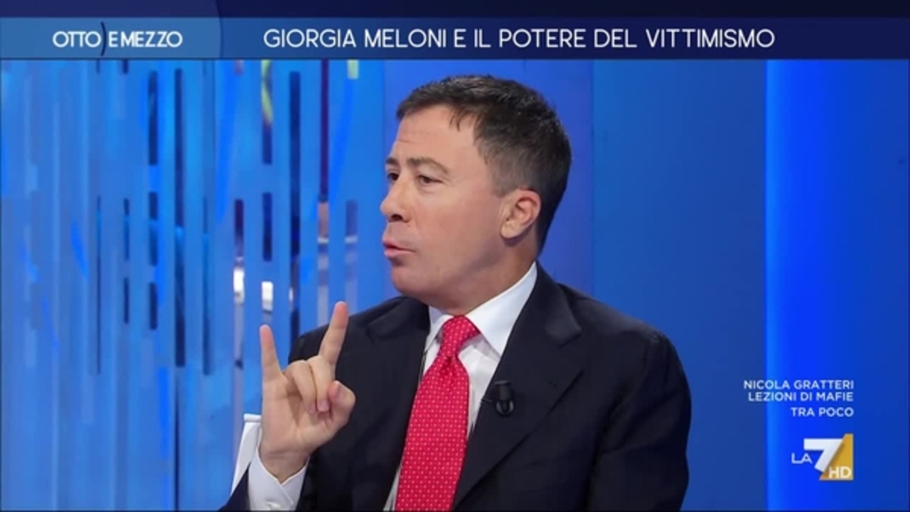 Barisoni e Bocchino si scontrano sui risultati economici del governo