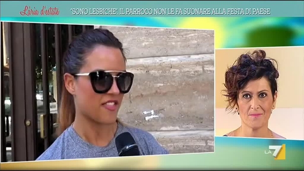 'Sono lesbiche', il parroco non le fa suonare alla festa di paese
