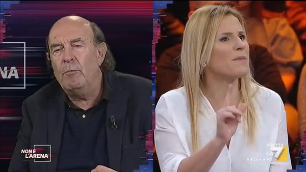 Zecchi VS Michelle: 'La masturbazione è fortemente diseducativa'