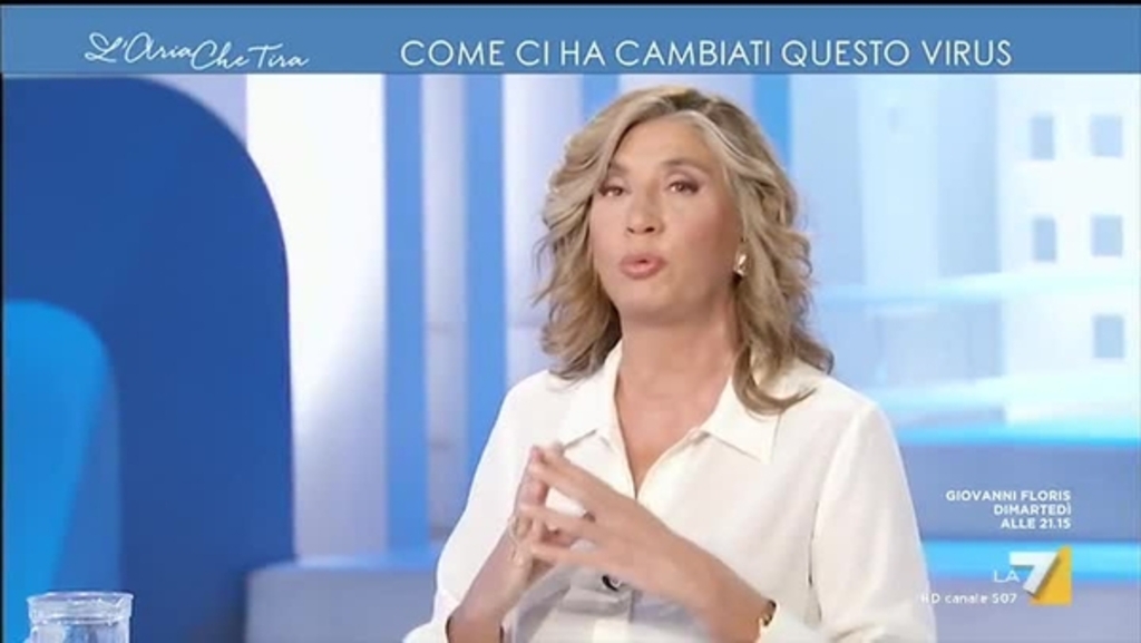 Lutto E Vicinanza Fisica Myrta Merlino Non Ho Avuto Cosi Tanta Nostalgia Di Un Abbraccio Come In Questo Momento