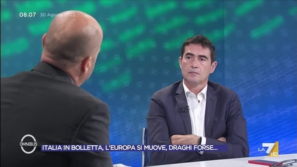 Scoppia la polemica tra Fratoianni e Daniele Bellasio, giornalista de Il  Sole 24 Ore sulla situazione in cui versa il suo giornale
